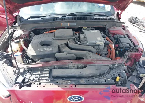 2015 Ford Fusion Energi Titanium из США, поврежденный, VIN 3FA6P0SU5FR159844